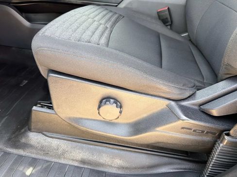 Used 2022 Ford F150 XL w/ STX Appearance Package RWD image 20