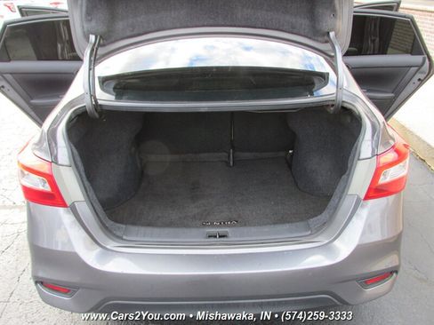 Used 2019 Nissan Sentra S image 14