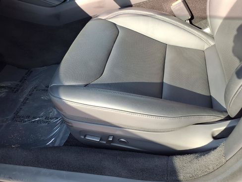 Used 2025 Tesla Model 3 Long Range RWD image 19