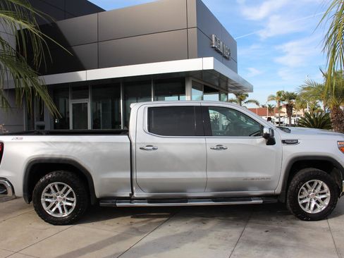 Used 2019 GMC Sierra 1500 SLT w/ SLT Premium Plus Package image 10
