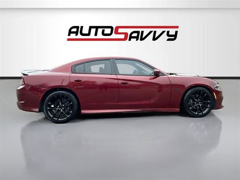 Used 2022 Dodge Charger Scat Pack w/ Plus Group image 8