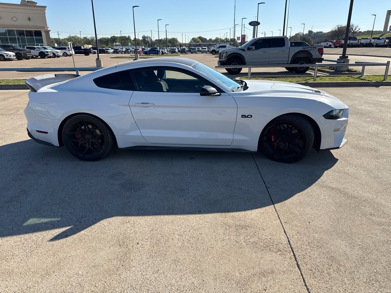 Used 2018 Ford Mustang GT w/ Equipment Group 301A RWD image 15