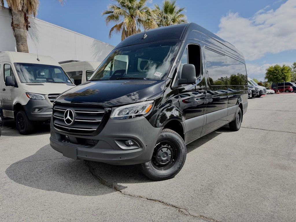 New 2026 Mercedes-Benz Sprinter 2500 image 2