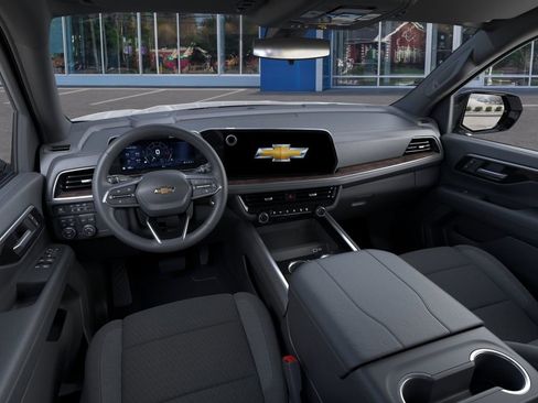 New 2026 Chevrolet Tahoe LS w/ LPO, Dark Essentials Package AWD/4WD image 15