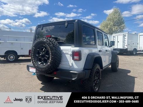 Used 2023 Jeep Wrangler Unlimited w/ Cold Weather Group AWD/4WD image 3