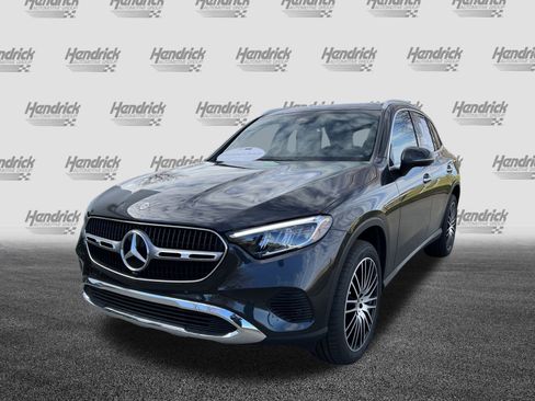 Used 2024 Mercedes-Benz GLC 300 300 image 5