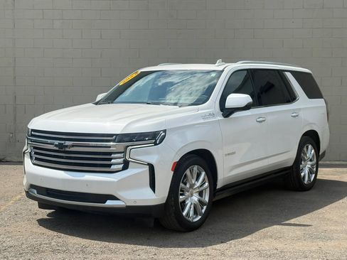 Used 2024 Chevrolet Tahoe High Country w/ Advanced Technology Package AWD/4WD image 1