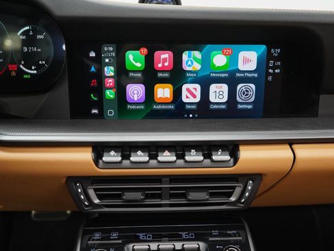 Used 2024 Porsche 911 Targa 4S w/ Premium Package image 74