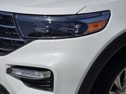 Used 2021 Ford Explorer XLT w/ Equipment Group 202A image 15