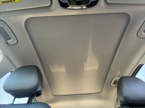 Used 2023 Hyundai Tucson Limited image 43