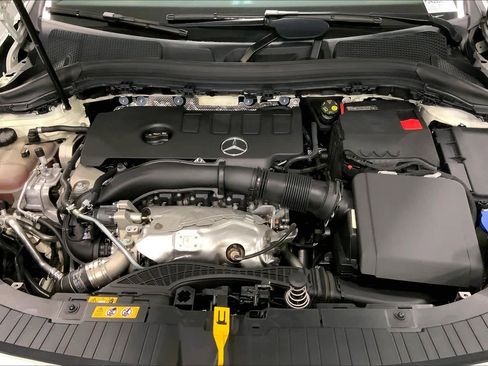 Certified 2023 Mercedes-Benz GLA 250 image 30
