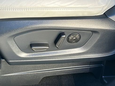 Used 2025 Ford Explorer Platinum w/ LUX Leather Package image 42