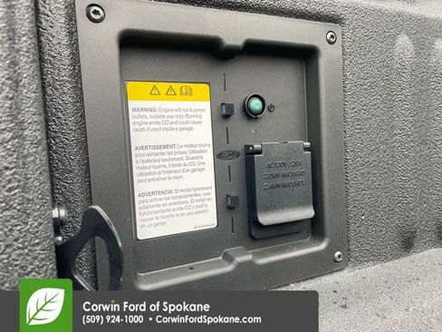 Used 2025 Ford F150 Platinum image 23