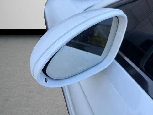 Used 2018 Porsche Panamera Turbo Executive image 34