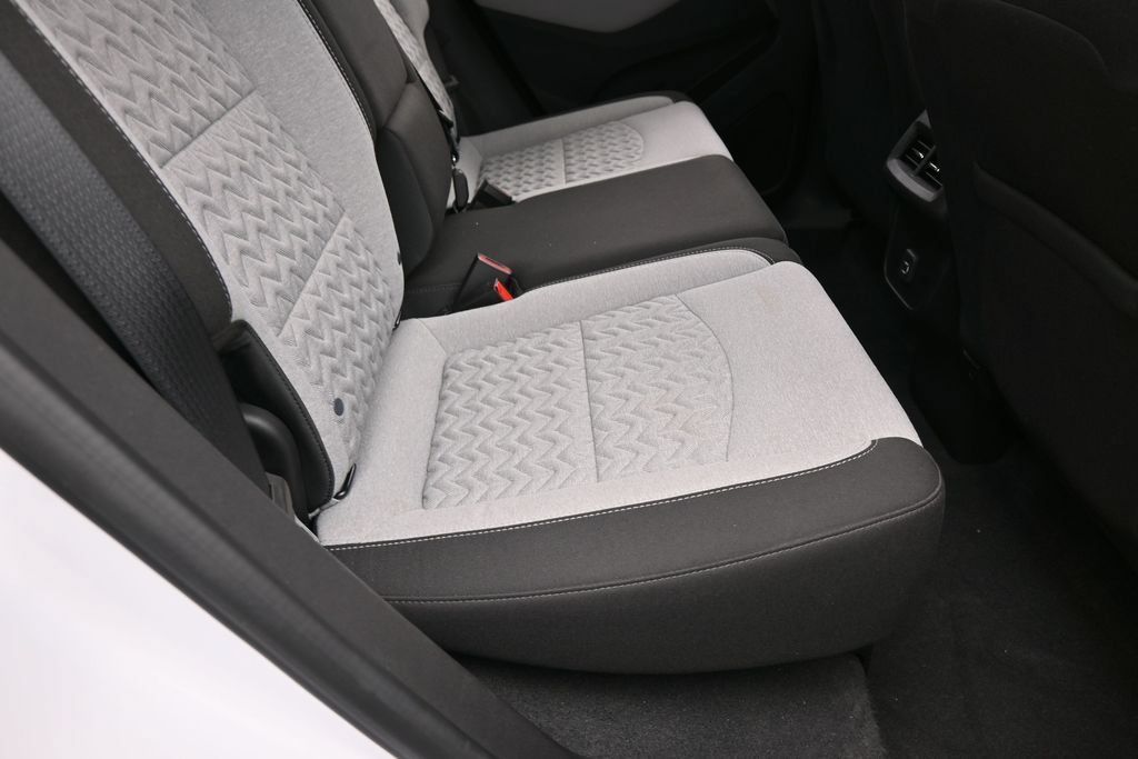 Used 2024 Chevrolet Equinox LS w/ Driver Confidence II Package FWD image 34