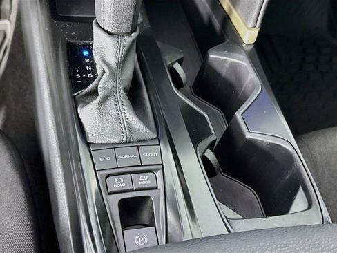 Used 2025 Toyota Camry LE FWD image 20