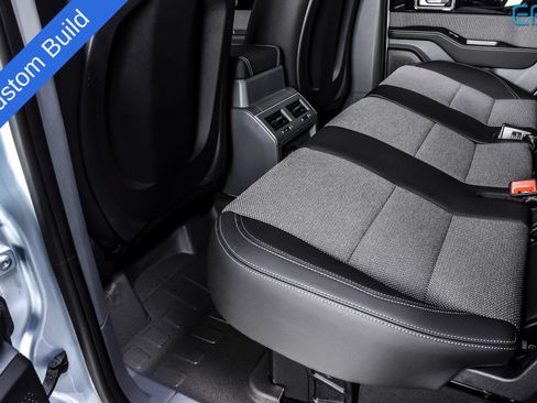 Used 2025 INEOS Grenadier AWD/4WD image 16
