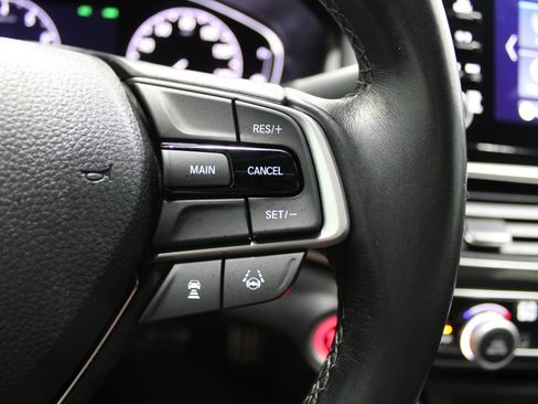 Used 2020 Honda Accord Sport image 35