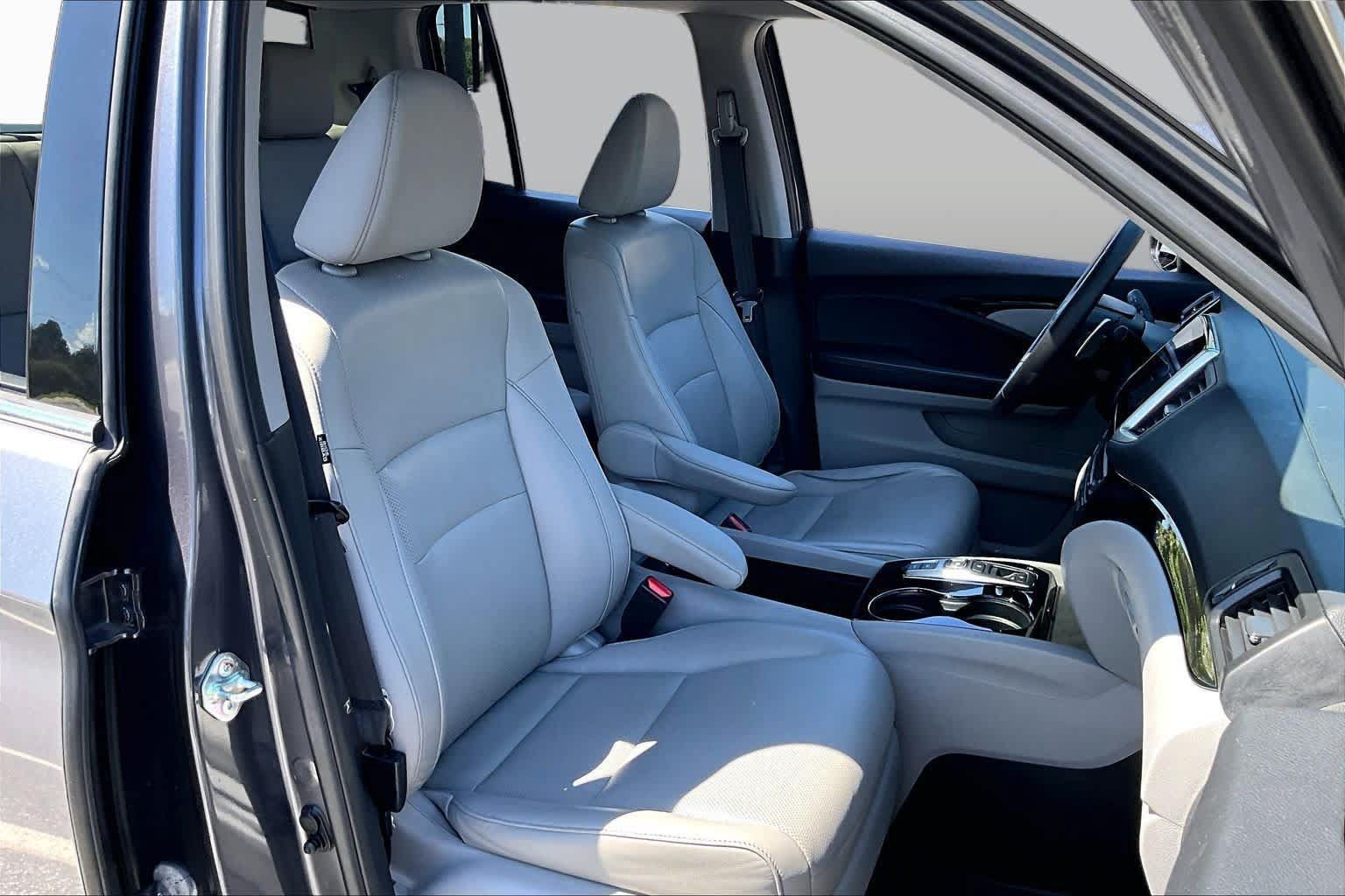 Used 2020 Honda Ridgeline RTL-E image 9
