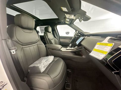 New 2026 Land Rover Range Rover Sport Dynamic SE AWD/4WD image 28