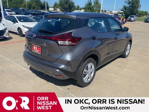 New 2025 Nissan Kicks Play S FWD image 5