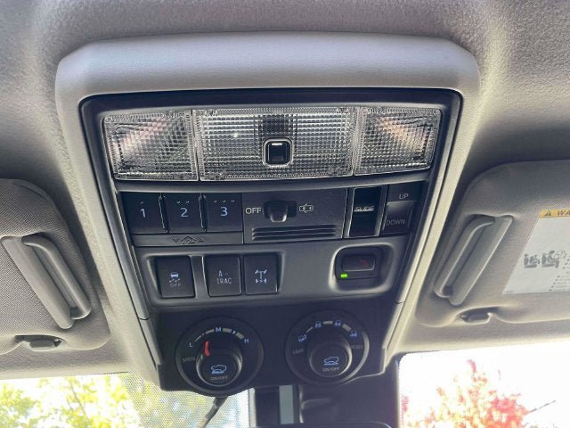 Certified 2022 Toyota 4Runner TRD Off-Road Premium w/ Moonroof Package AWD/4WD image 33