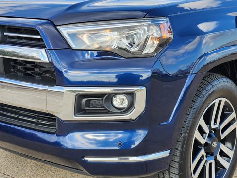 Used 2022 Toyota 4Runner Limited image 10