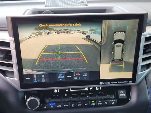 Used 2023 Toyota Sequoia Platinum image 13