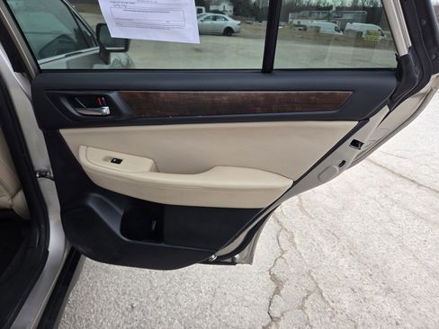 Used 2016 Subaru Outback 2.5i Limited image 20