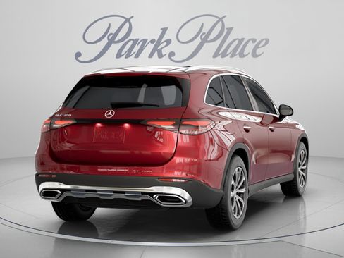 Used 2026 Mercedes-Benz GLC 300 image 17