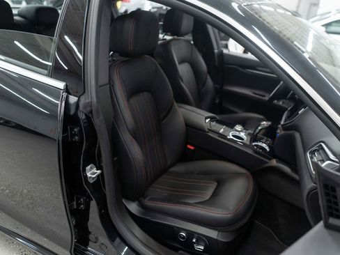 Used 2022 Maserati Ghibli Modena Q4 image 11