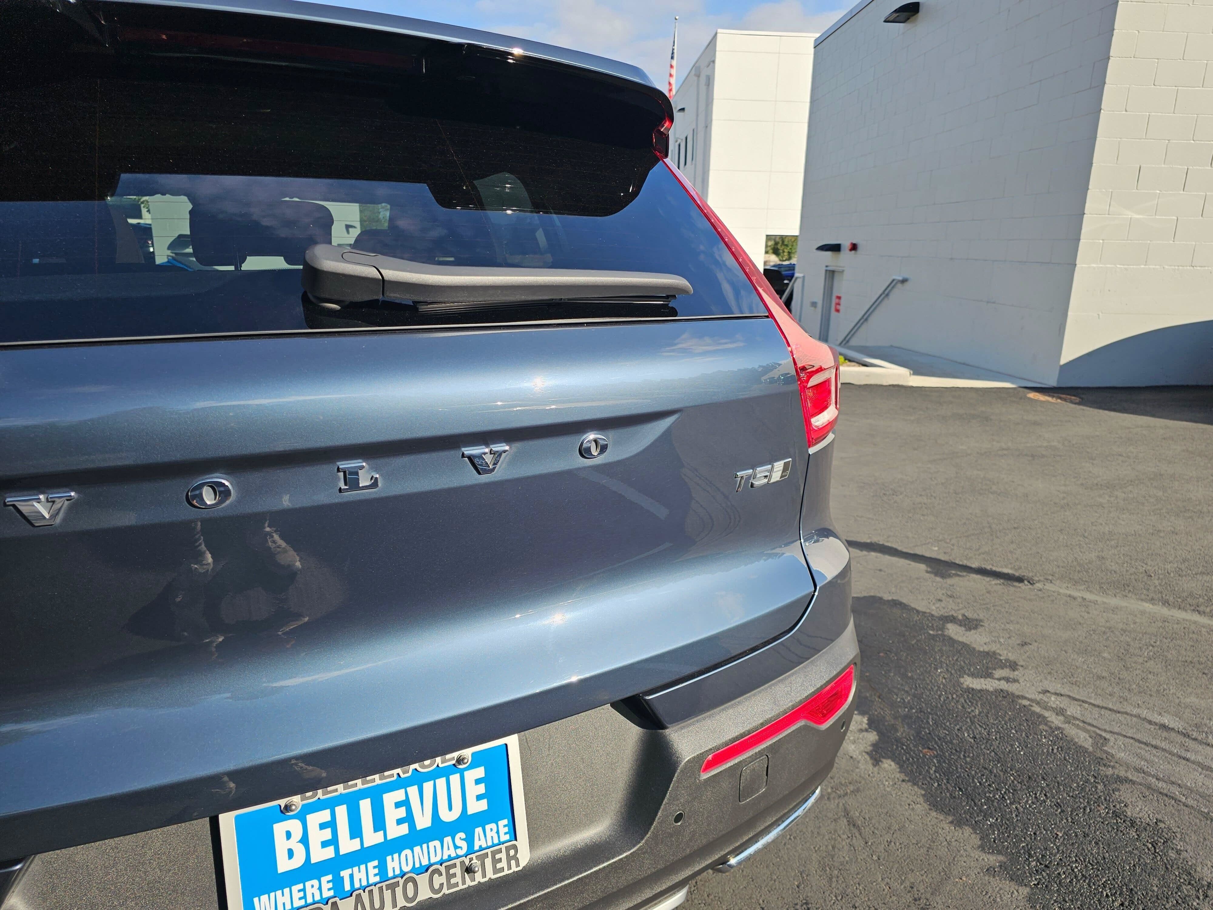 Used 2019 Volvo XC40 T5 Inscription AWD/4WD image 17