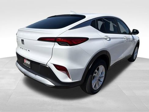 New 2026 Buick Envista Preferred image 7