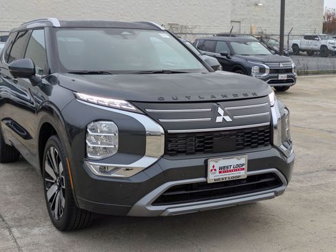 New 2026 Mitsubishi Outlander SEL FWD image 7