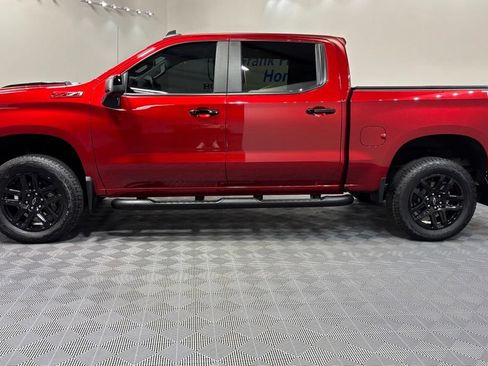 Used 2025 Chevrolet Silverado 1500 LT Trail Boss AWD/4WD image 2