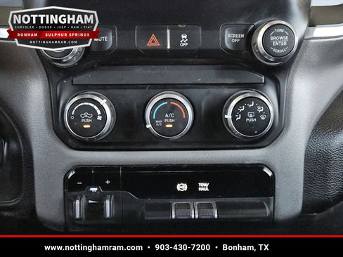 Used 2024 RAM 3500 Big Horn AWD/4WD image 16