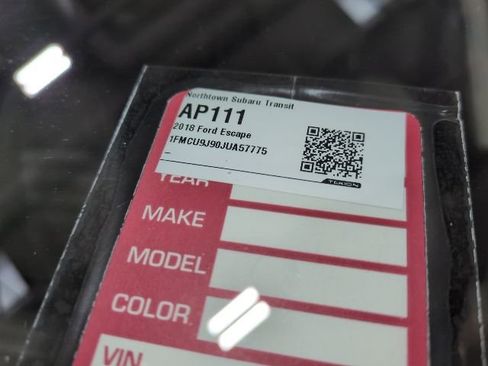 Used 2018 Ford Escape Titanium image 22