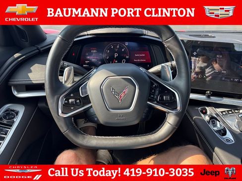 Used 2022 Chevrolet Corvette Stingray Preferred Conv w/ Z51 Performance Package RWD image 13