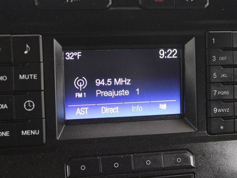 Used 2016 Ford F150 XLT image 28