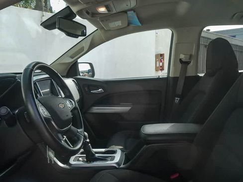 Used 2022 Chevrolet Colorado LT image 17