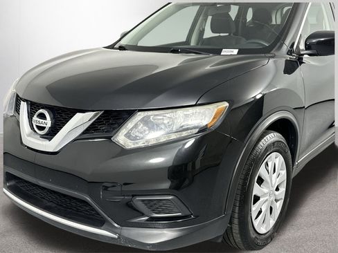 Used 2016 Nissan Rogue S image 28