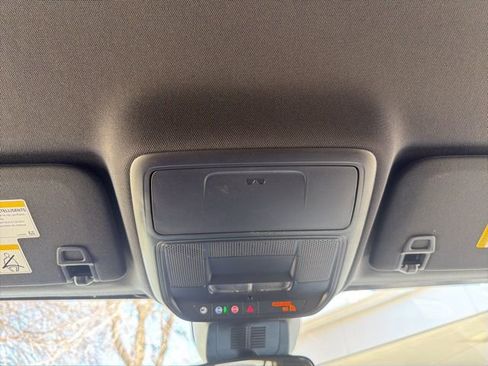 New 2026 Chevrolet Equinox LT w/ Convenience Package II image 13