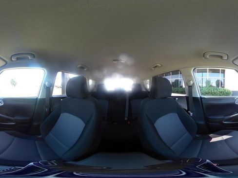 Used 2025 Kia Soul LX w/ LX Technology Package FWD image 40