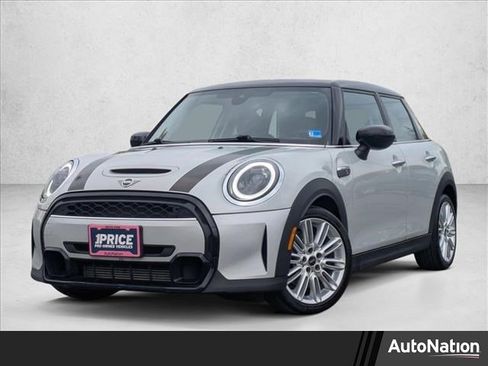 Used 2022 MINI Cooper S FWD image 1