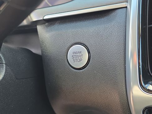 Certified 2022 Kia Sorento SX FWD image 29