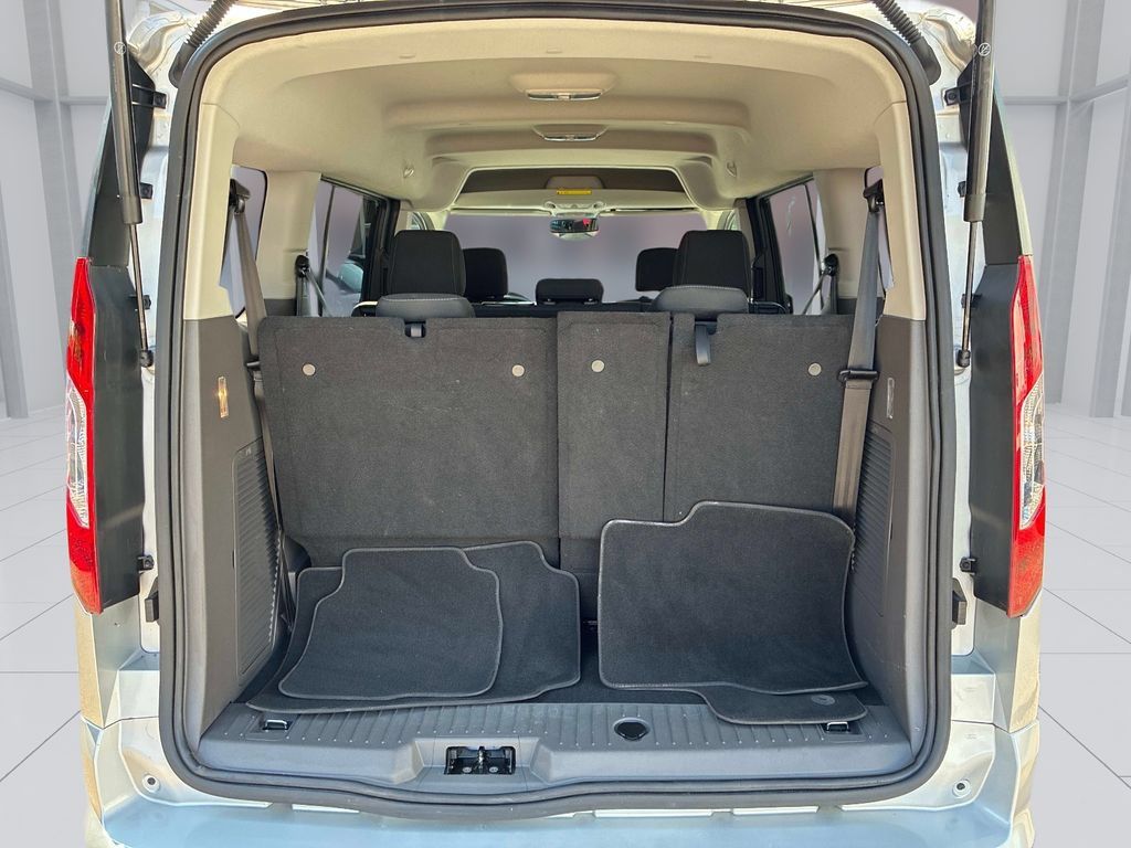 Used 2021 Ford Transit Connect XLT FWD image 20