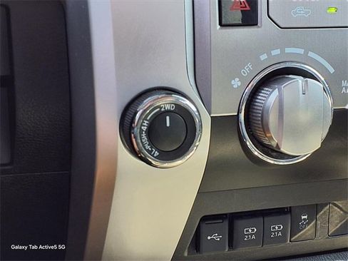 Used 2020 Toyota Tundra SR5 w/ SR5 Upgrade Package image 15