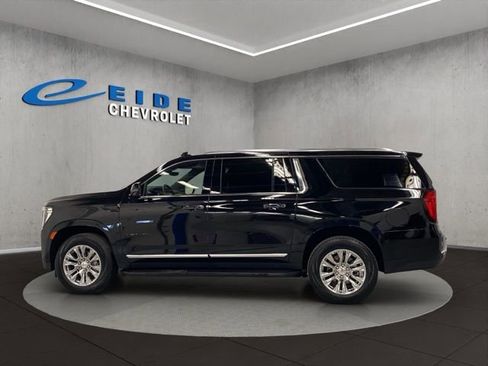 Used 2024 GMC Yukon XL Denali w/ Advanced Technology Package AWD/4WD image 7