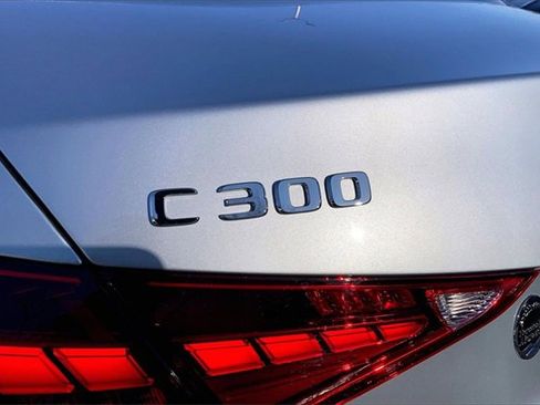 Used 2025 Mercedes-Benz C 300 4MATIC Sedan image 8