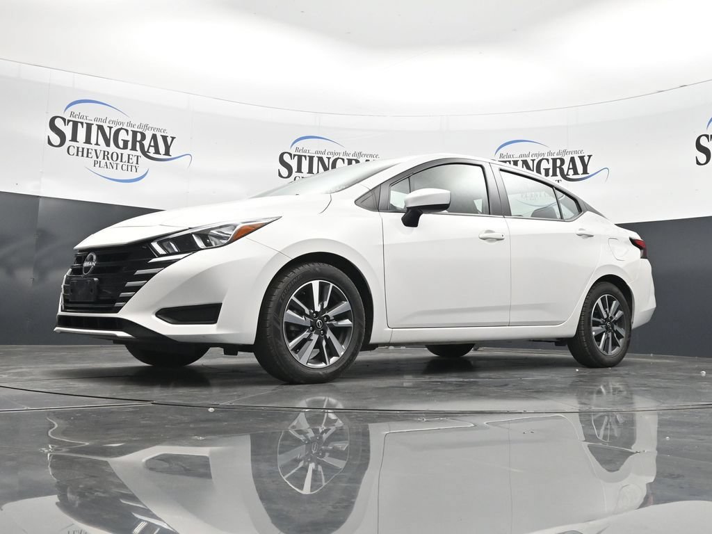 Used 2024 Nissan Versa SV FWD image 28